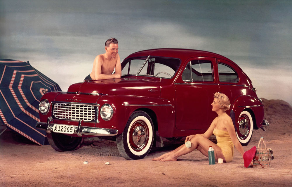 POVEŞTI AUTO: 70 de ani de la primul hit Volvo: PV444 - Poza 4