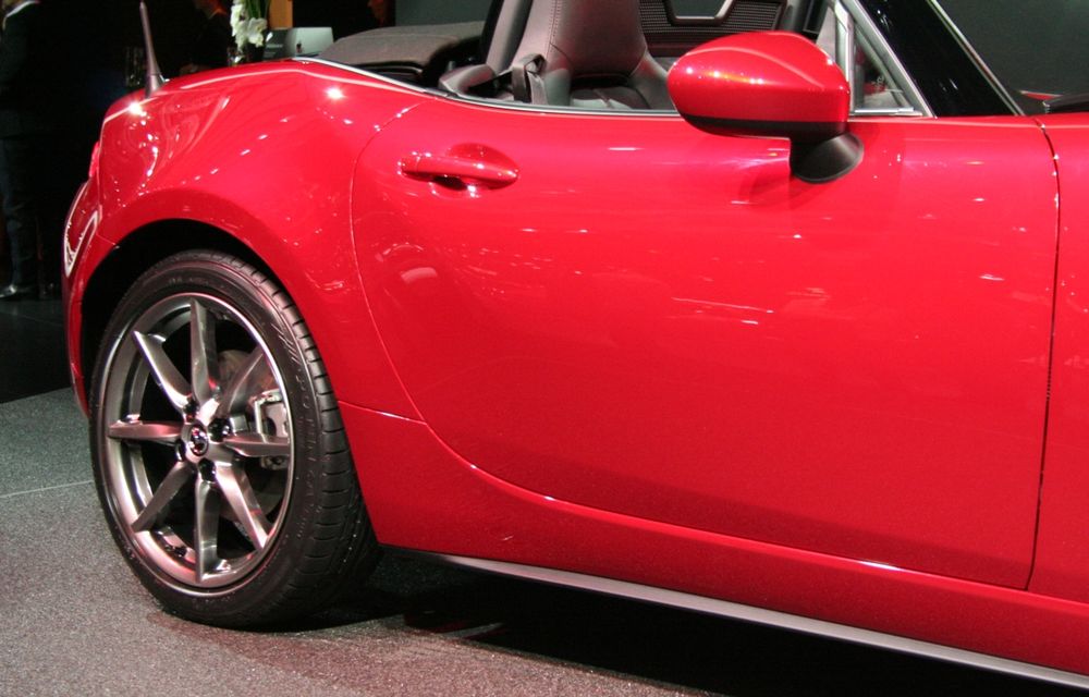 PARIS 2014 LIVE: Mazda MX-5: cel mai popular roadster din lume a ajuns la a patra generaţie - Poza 14