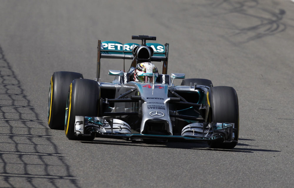 Hamilton, pole position la Monza în faţa lui Rosberg - Poza 1
