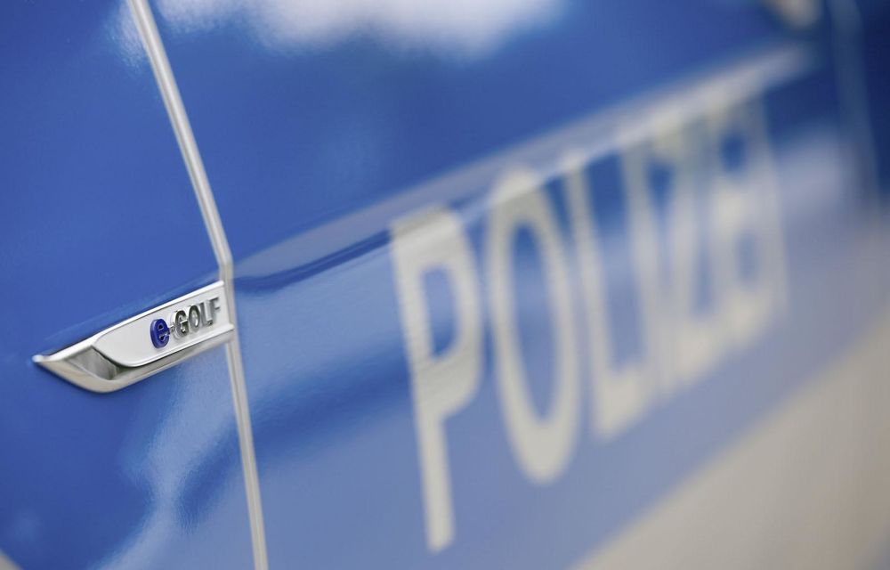 Volkswagen Golf electric, transformat în maşină de poliţie în Germania - Poza 2
