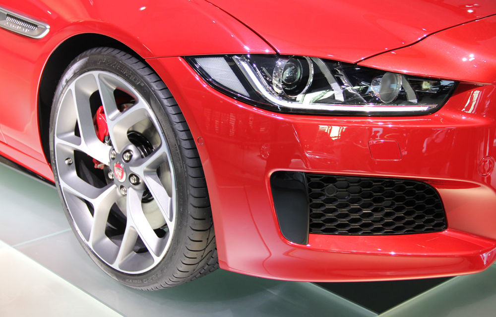 PARIS 2014 LIVE: Jaguar XE, sedanul britanic concurent cu BMW Seria 3 și Audi A4 - Poza 6