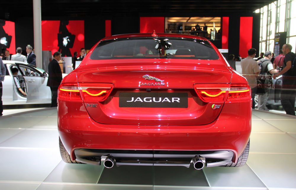 PARIS 2014 LIVE: Jaguar XE, sedanul britanic concurent cu BMW Seria 3 și Audi A4 - Poza 9