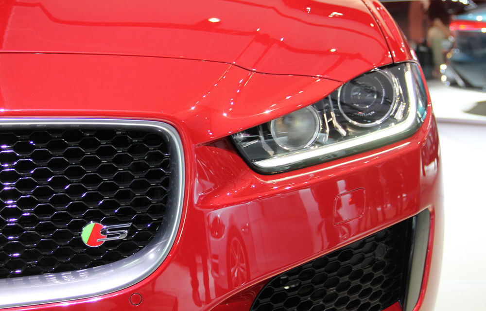PARIS 2014 LIVE: Jaguar XE, sedanul britanic concurent cu BMW Seria 3 și Audi A4 - Poza 4