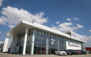 BMW a inagurat în Otopeni cel mai avansat centru de reparaţii de caroserie din Europa de Est