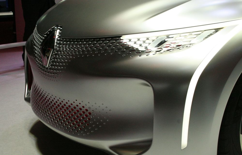 PARIS 2014 LIVE: Renault Eolab concept: consum de 1 litru la sută pentru maşina viitorului în viziunea francezilor - Poza 4
