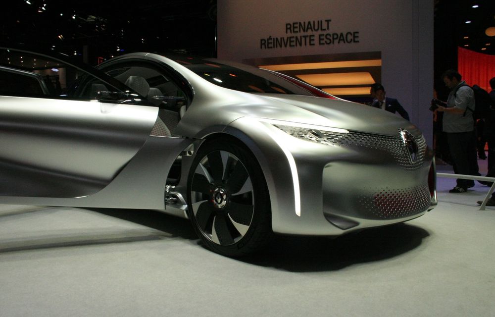 PARIS 2014 LIVE: Renault Eolab concept: consum de 1 litru la sută pentru maşina viitorului în viziunea francezilor - Poza 2