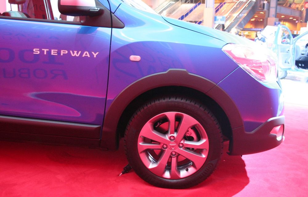 PARIS 2014 LIVE: Lodgy Stepway şi Dokker Stepway: marile premiere Dacia ale acestei toamne - Poza 25