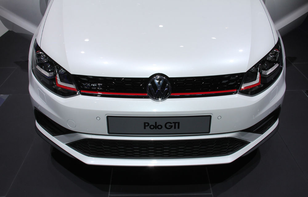 PARIS 2014 LIVE: Volkswagen Polo GTI facelift - subcompacta de performanţă primeşte 192 CP şi o manuală cu şase trepte - Poza 2