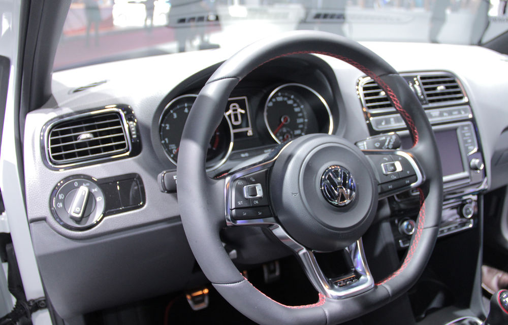 PARIS 2014 LIVE: Volkswagen Polo GTI facelift - subcompacta de performanţă primeşte 192 CP şi o manuală cu şase trepte - Poza 7