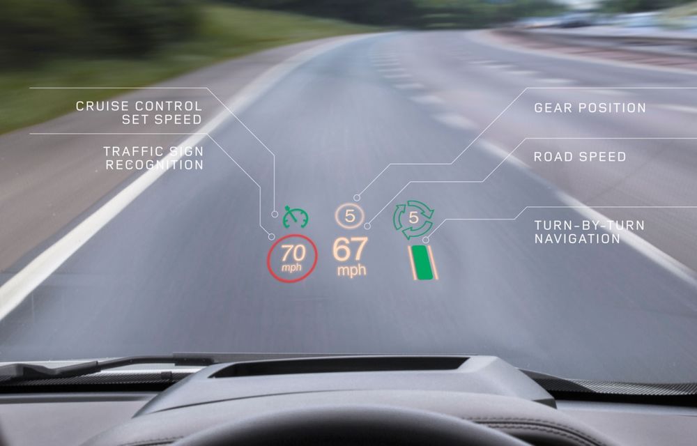 Jaguar Land Rover va prezenta la Paris un sistem de afişaj pe parbriz cu laser, premieră în industrie - Poza 1