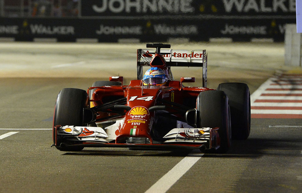 Alonso apară strategia Ferrari din Singapore: &quot;Nu puteam copia tactica lui Hamilton&quot; - Poza 1
