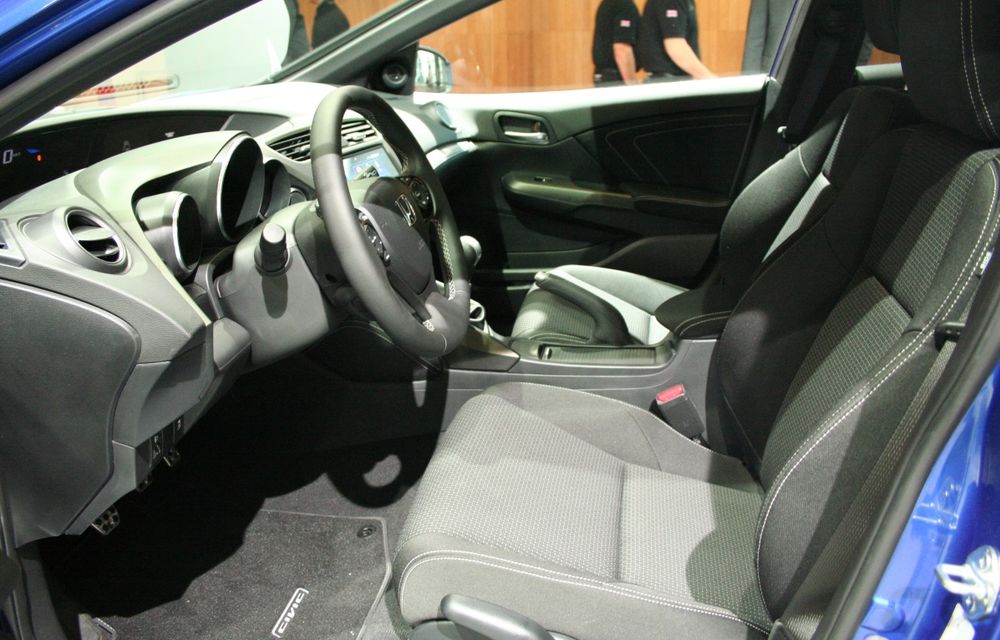 PARIS 2014 LIVE: Honda Civic primeşte un facelift şi o versiune Sport - Poza 10