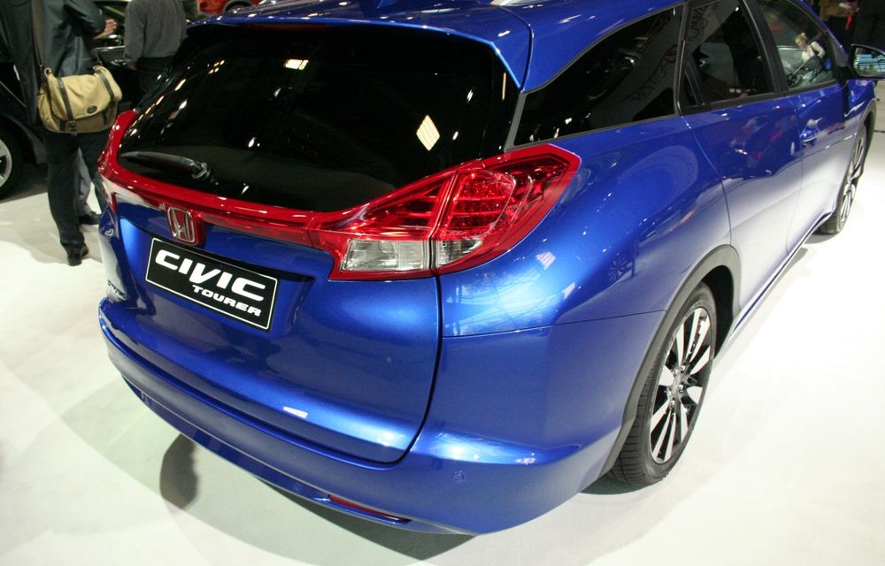 PARIS 2014 LIVE: Honda Civic primeşte un facelift şi o versiune Sport - Poza 14
