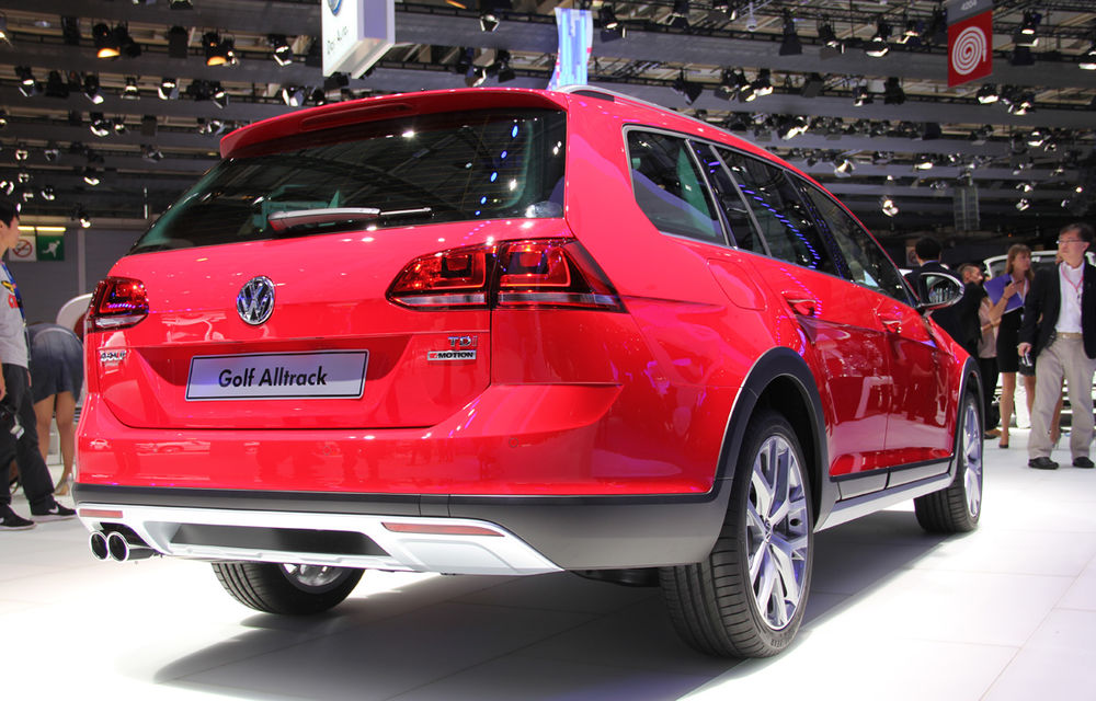 PARIS 2014 LIVE: Volkswagen Golf Alltrack - compacta germană este pregătită şi pentru off-road - Poza 6