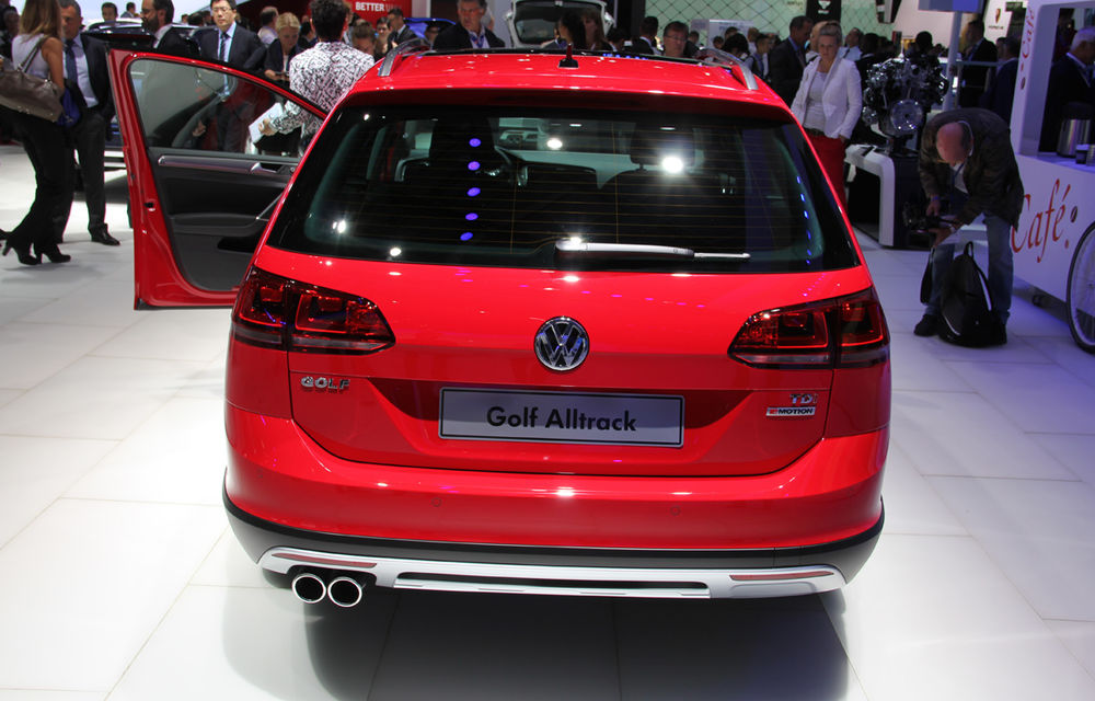 PARIS 2014 LIVE: Volkswagen Golf Alltrack - compacta germană este pregătită şi pentru off-road - Poza 7