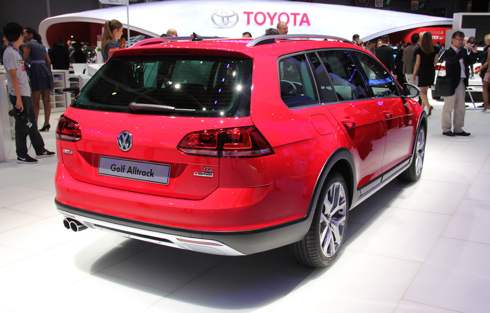 PARIS 2014 LIVE: Volkswagen Golf Alltrack - compacta germană este pregătită şi pentru off-road - Poza 5