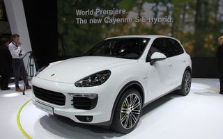 PARIS 2014 LIVE: Porsche Cayenne S E-Hybrid - primul SUV premium alimentat la priză din lume are 416 cai putere
