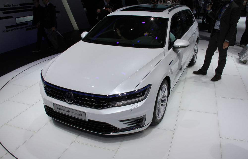 PARIS 2014 LIVE: Volkswagen Passat GTE - varianta hybrid plug-in a noului model din Wolfsburg - Poza 4