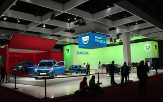 Corespondență de la Salonul Auto de la Paris 2014: Dacia, între moda Stepway și discuții despre viitorul uzinei de la Mioveni