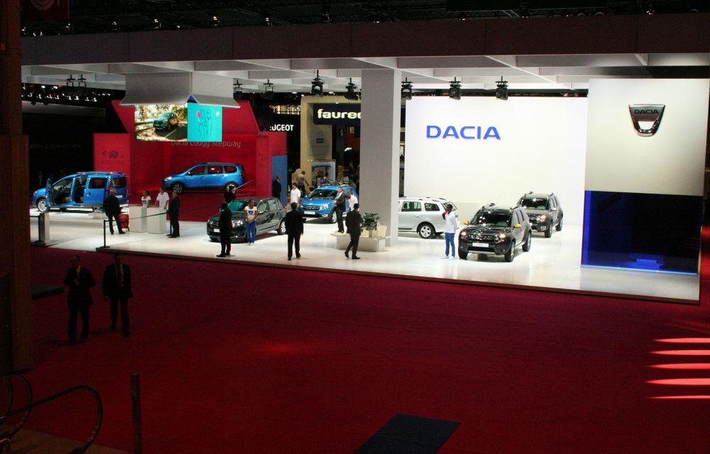Corespondență de la Salonul Auto de la Paris 2014: Dacia, între moda Stepway și discuții despre viitorul uzinei de la Mioveni - Poza 6