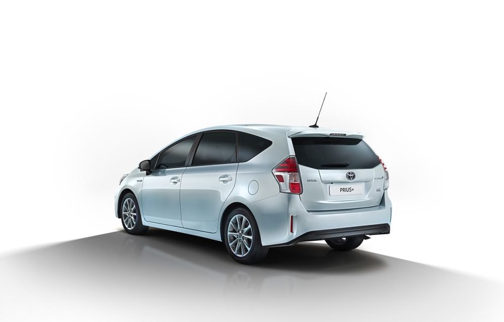 Toyota Prius+ a primit un facelift discret pentru piaţa europeană - Poza 3
