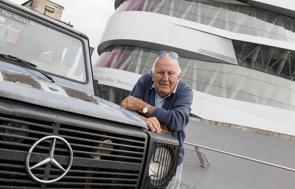 Un german a încheiat o aventură începută acum 26 de ani: 884.000 kilometri în 215 ţări cu un Mercedes-Benz G-Klasse - Poza 28