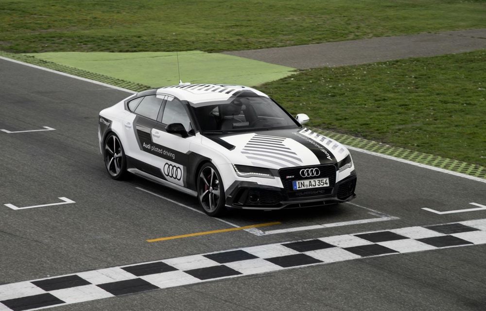Audi RS7 piloted driving Concept, maşina care se pilotează singură pe circuit, a fost prezentată oficial - Poza 7