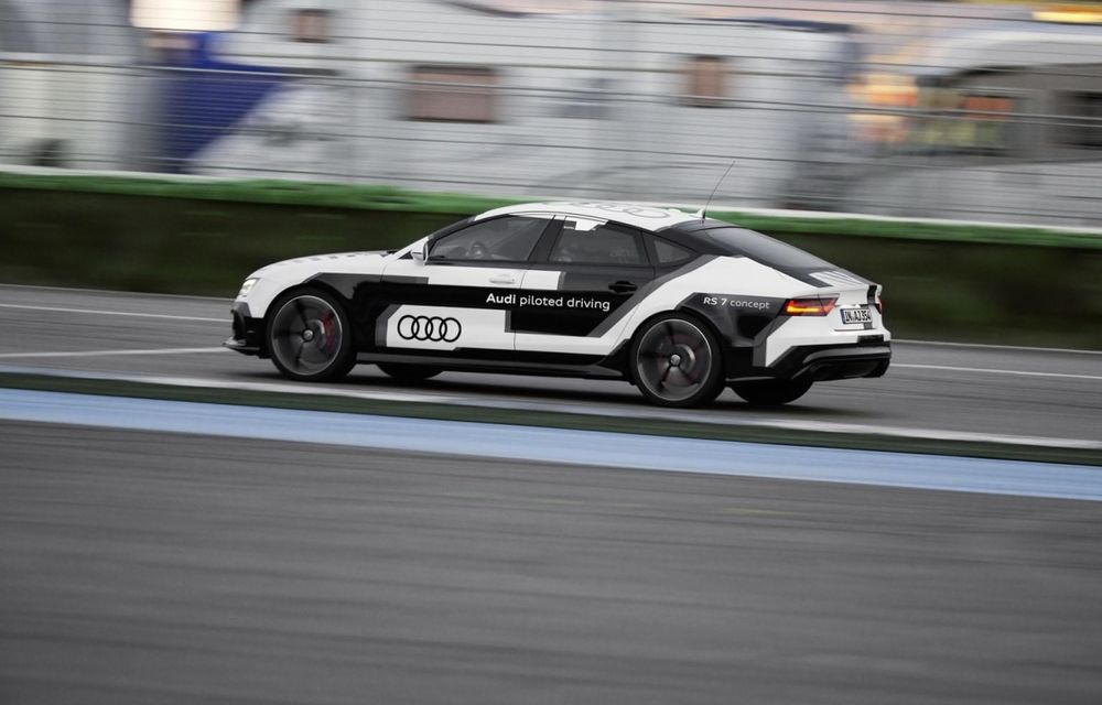 Audi RS7 piloted driving Concept, maşina care se pilotează singură pe circuit, a fost prezentată oficial - Poza 10