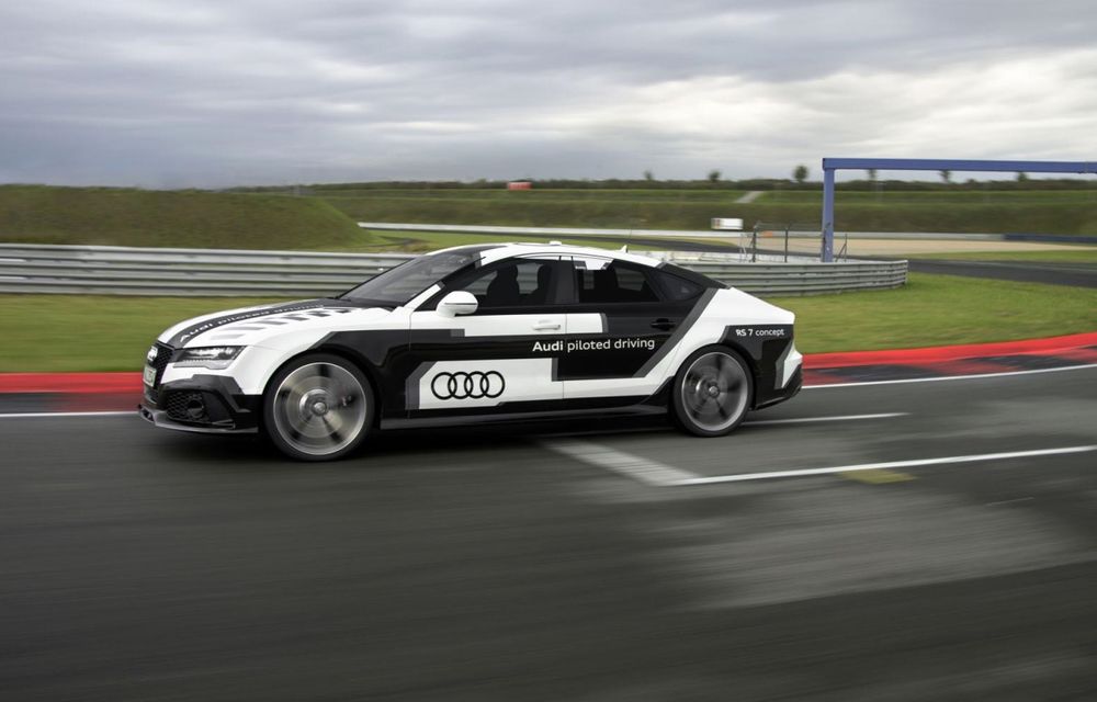 Audi RS7 piloted driving Concept, maşina care se pilotează singură pe circuit, a fost prezentată oficial - Poza 5