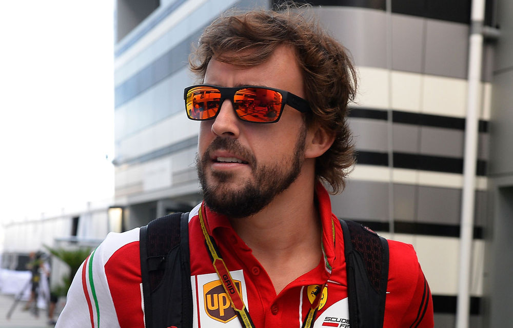 Plecarea lui Alonso de la Ferrari întârzie din cauza clauzelor financiare din contract - Poza 1