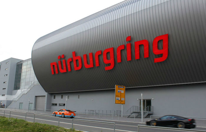 Circuitul de la Nurburgring a fost cumpărat de un miliardar rus - Poza 1