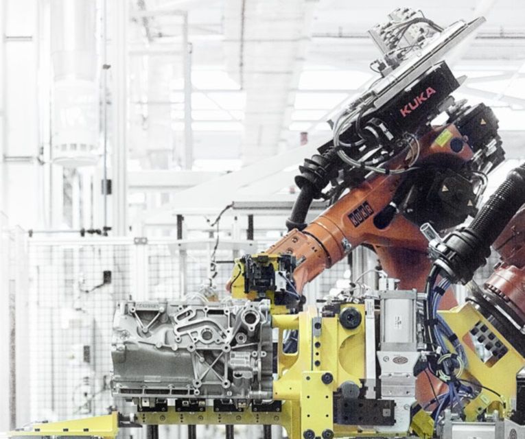 Grupul Jaguar Land Rover a inaugurat o nouă uzină de motoare în Marea Britanie - Poza 8