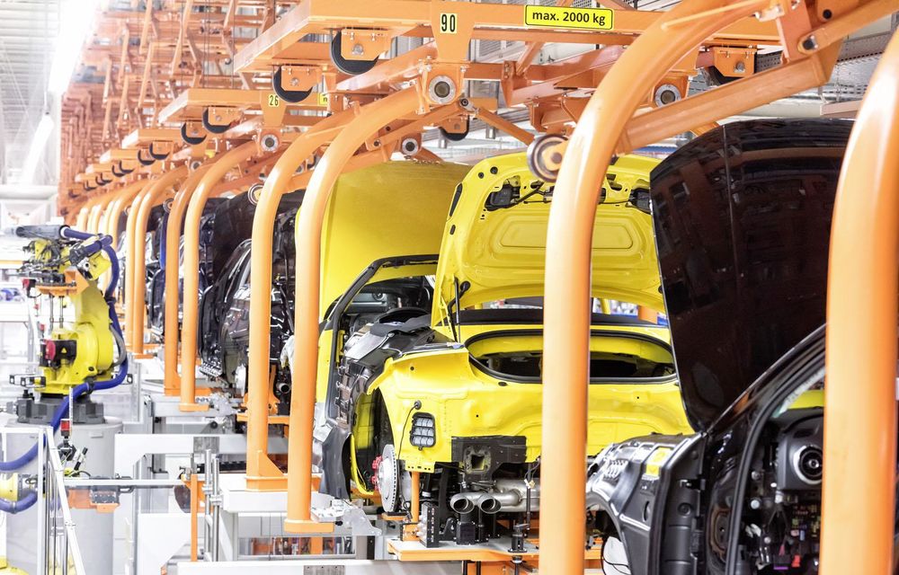 Audi a demarat producția noului TT Roadster la uzina maghiară din Gyor - Poza 6