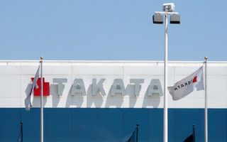 Scandalul Takata continuă: doi angajaţi susţin că directorii companiei le-au cerut să distrugă rezultatele testelor unor airbag-uri defecte