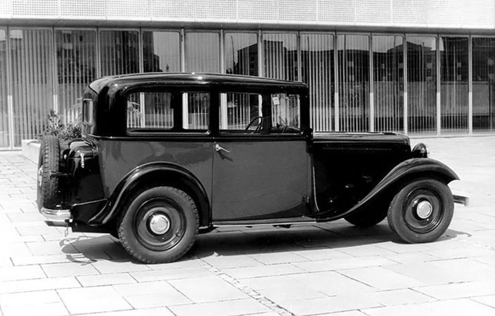 MAȘINI DE POVESTE: BMW 303, primul model bavarez care a folosit grila dublă şi motorul cu şase cilindri în linie - Poza 2