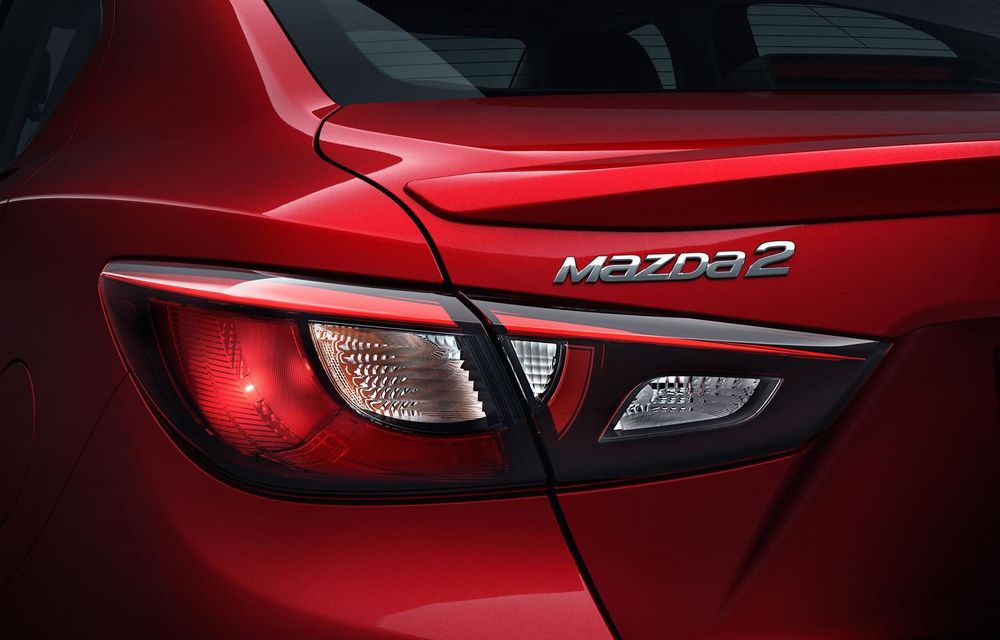Mazda2 Sedan: imagini şi detalii cu primul derivat de caroserie al modelului de clasă mică - Poza 4