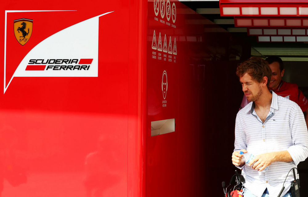 Teste Abu Dhabi, ziua 1: McLaren, niciun tur cu motor Honda. Vettel a vizitat garajul Ferrari - Poza 9