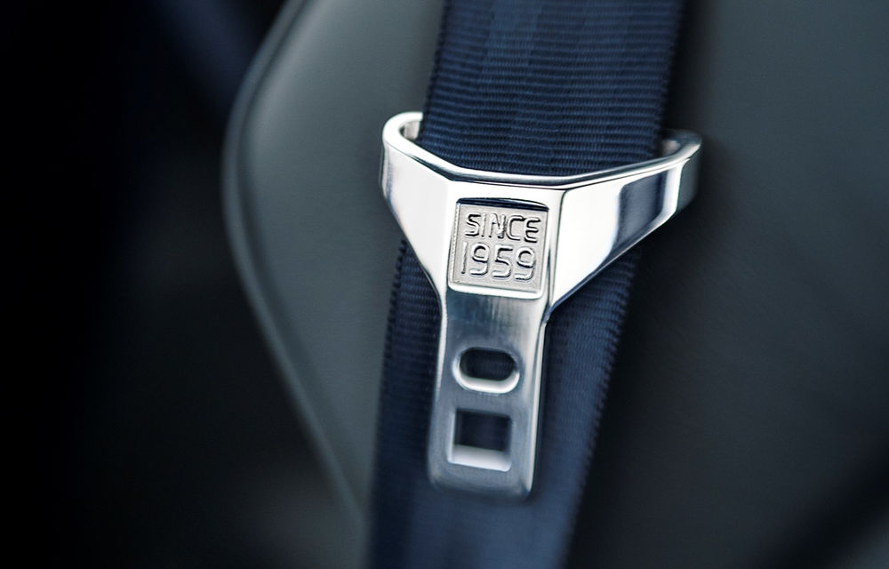 POVEŞTI AUTO: Trup şi suflet pentru siguranţă. Cronologia inovaţiilor Volvo - Poza 1