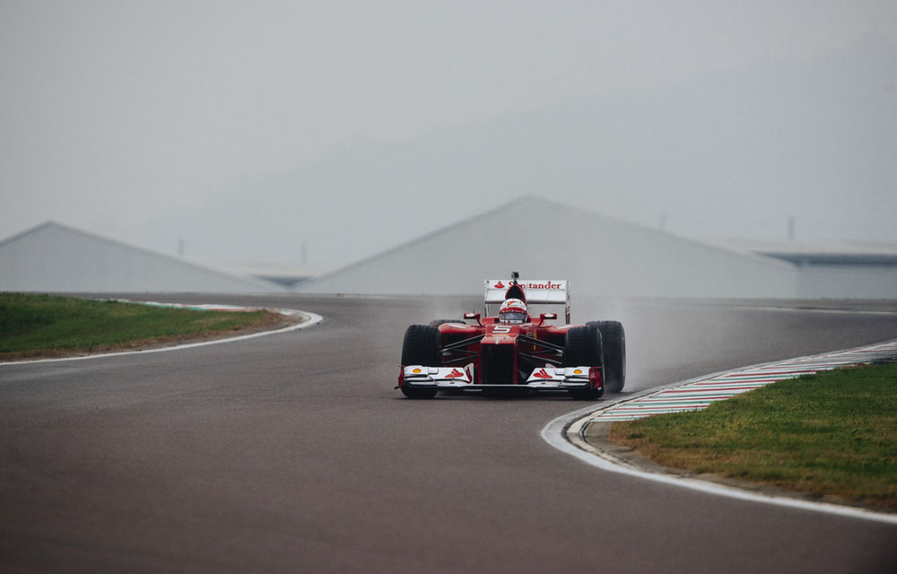 Galerie foto şi video: Vettel a efectuat primul test pentru Ferrari - Poza 23