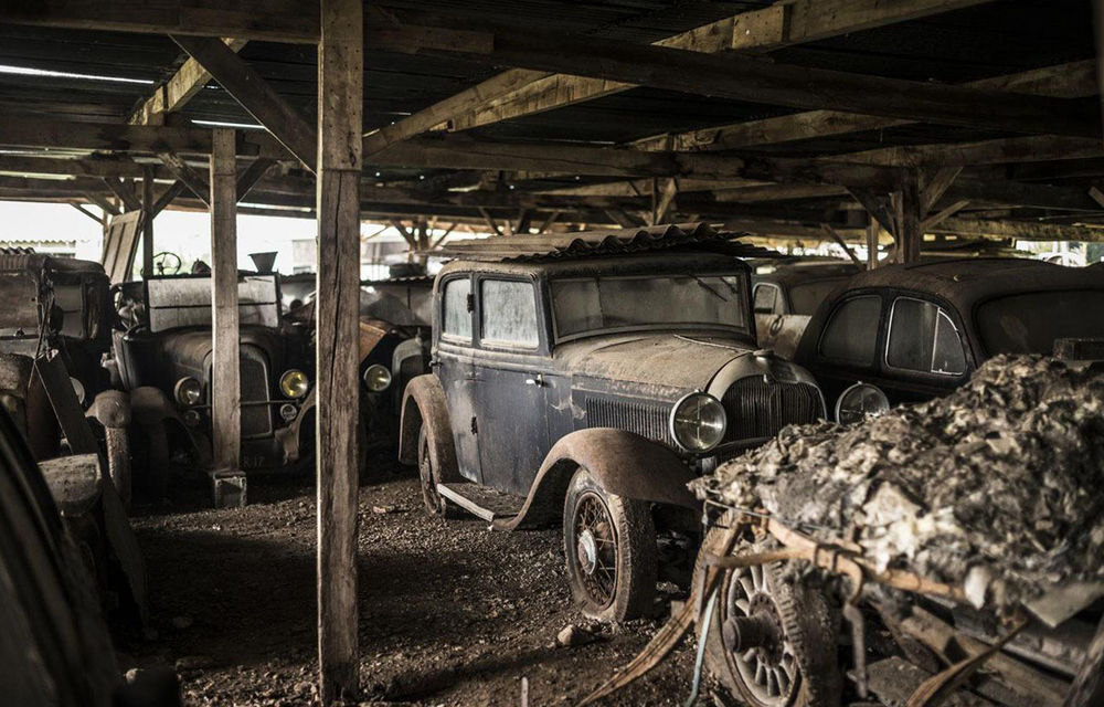 O colecție de aproape 100 automobile clasice a fost regăsită în Franța - Poza 19