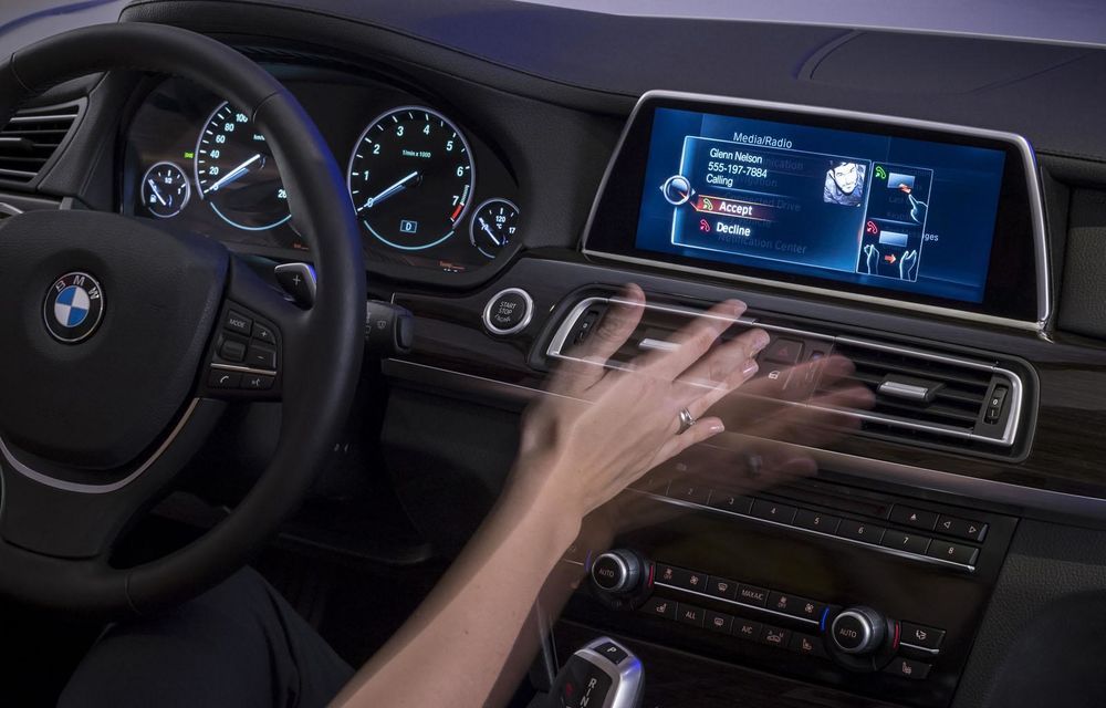 Noul BMW iDrive: viitoarele modele germane vor avea ecran tactil și funcție de recunoaștere a gesturilor - Poza 4