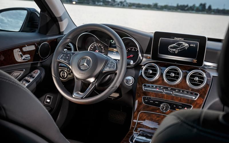 Mercedes C350 Plug-in Hybrid: noua versiune promite o autonomie electrică de 31 de kilometri - Poza 10