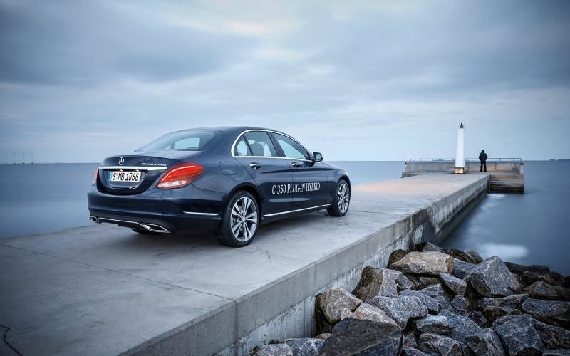 Mercedes C350 Plug-in Hybrid: noua versiune promite o autonomie electrică de 31 de kilometri - Poza 4