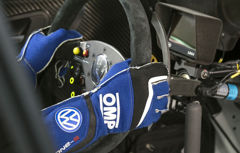 Volkswagen prezintă noile culori ale lui Polo R WRC pentru sezonul 2015 - Poza 10