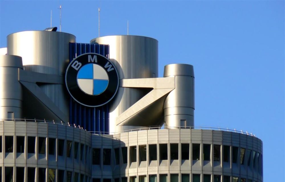 BMW, Audi, Mercedes şi restul lumii. Cât au vândut mărcile premium în 2014 la nivel mondial? - Poza 1