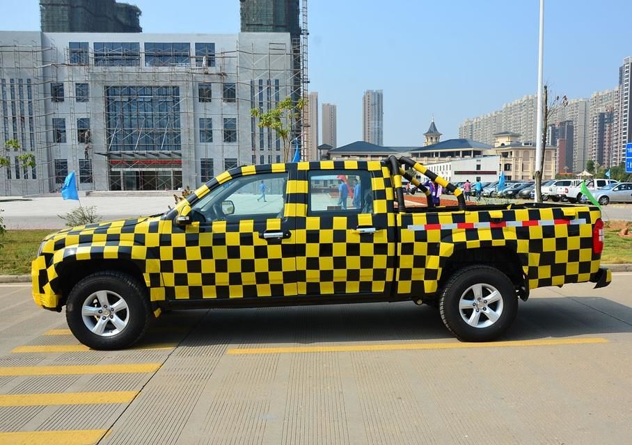 Un nou exemplu de plagiat în China: Jiangling T7 copiază actualul Volkswagen Amarok - Poza 2