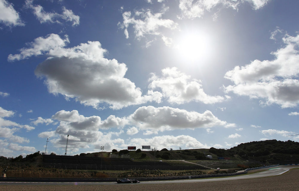 Poveştile Formulei 1: pregătirile pentru noul sezon în trecut şi în prezent - Poza 1