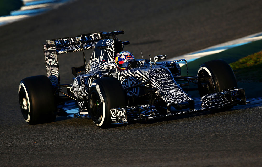 Red Bull prezintă noul monopost pentru 2015 în culori temporare pentru teste - Poza 5
