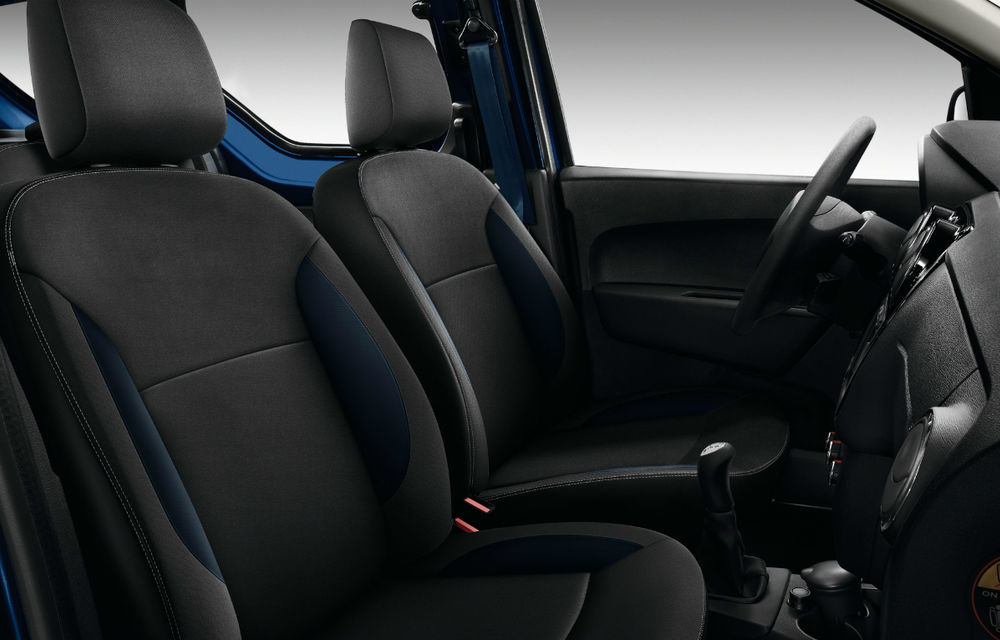 Surpriza Dacia pentru 2015: ediţii speciale aniversare 10 ani pentru toate modelele. În meniu: display color, exterior Cosmo Blue şi Media Nav Evolution - Poza 32