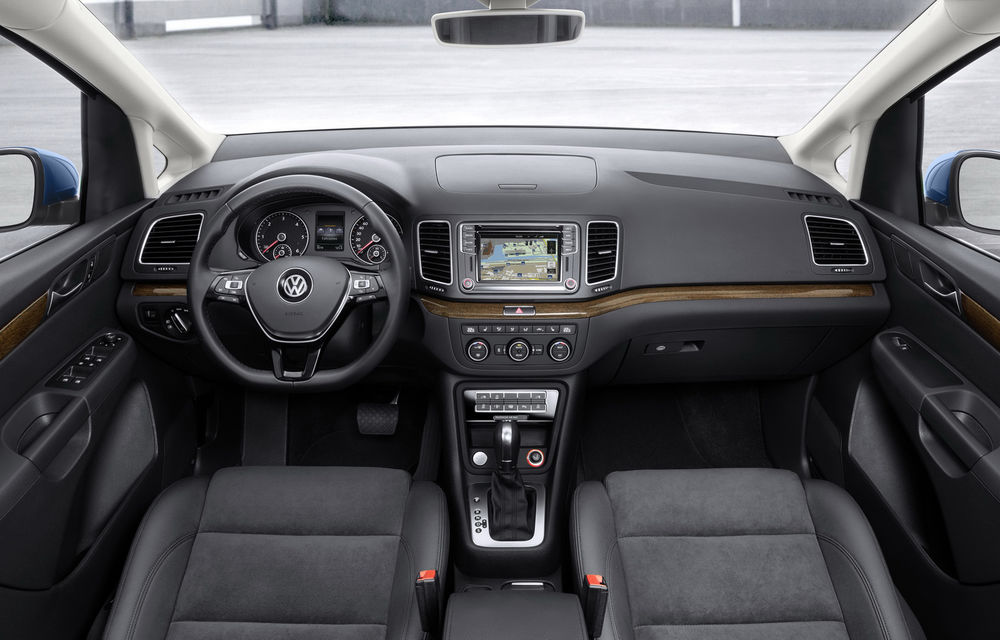 Volkswagen Sharan primeşte un facelift discret - Poza 10